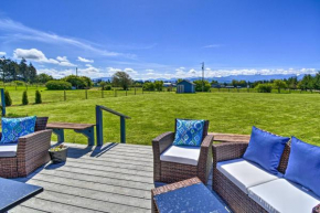 Scenic Family Farmhouse Outside Port Angeles!